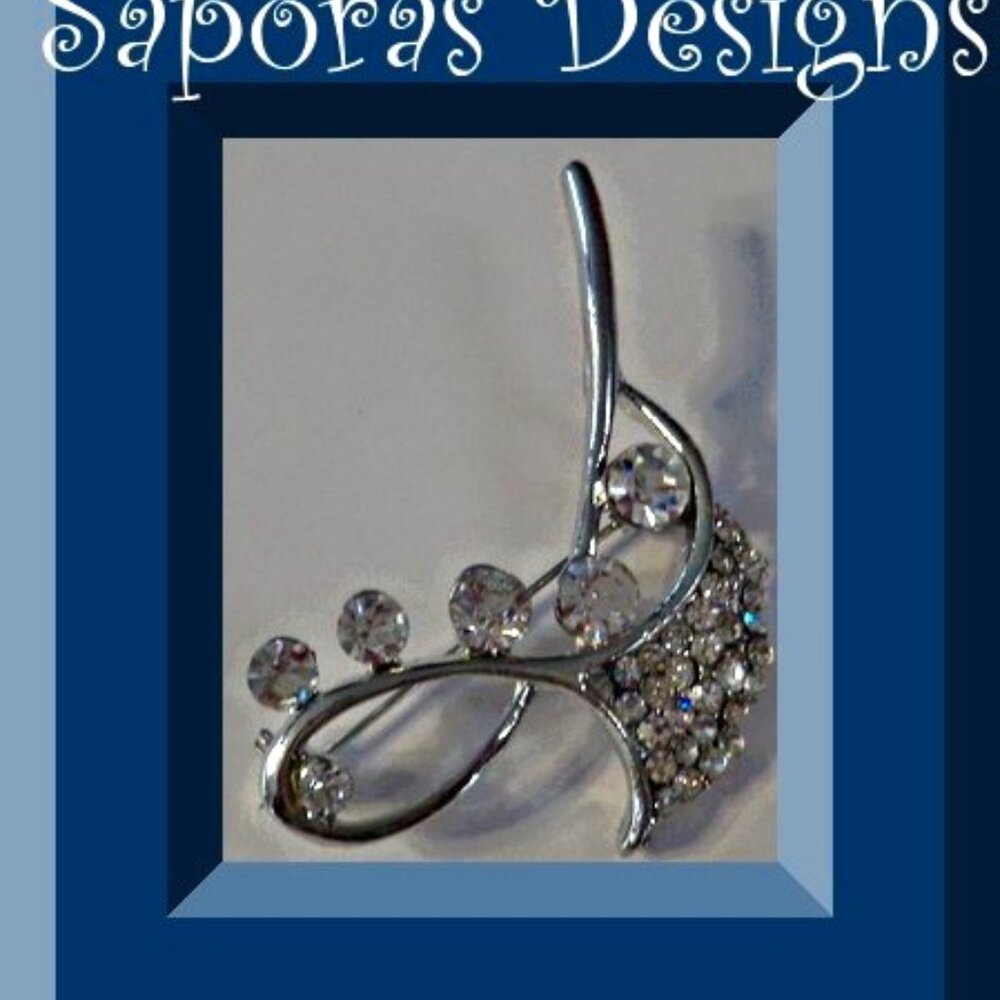 Silver Tone Flower Design Brooch With Clear Crystals